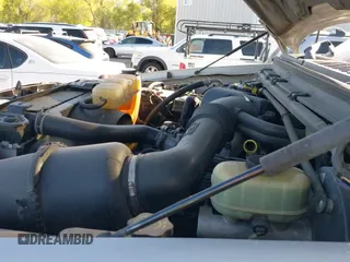 ✅ 2003 Ford F-250 XL • VIN: 1FTNW21S83EB65527 • Лот: 41982595. Опубликован ранее на IAAI с пробегом 229 768 миль. Бесплатный доступ к архиву аукционных продаж из США и подробный отчёт об истории автомобиля на DreamBid. Изображение 19.