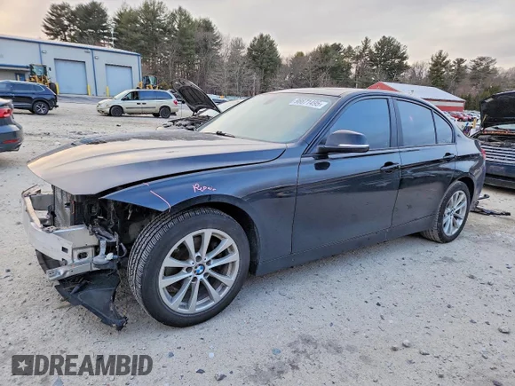 ✅ 2016 BMW 3 Series 320i xDrive • VIN: WBA8E5G54GNU20034 • Lot: 98671495. Wystawiony na Copart z przebiegiem 129 919 mil. Bezpłatny archiwum sprzedaży aukcyjnych z USA i szczegółowy raport historii pojazdu na DreamBid. Zdjęcie 1.