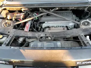 ✅ 2001 Toyota MR2 • VIN: JTDFR320910040741 • Лот: 84292914. Опубликован ранее на Copart с пробегом 139 305 миль. Бесплатный доступ к архиву аукционных продаж из США и подробный отчёт об истории автомобиля на DreamBid. Изображение 13.