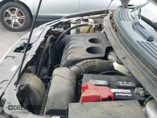 ✅ 2012 Ford Edge SE • VIN: 2FMDK3G9XCBA11832 • Lot: 43231979. Wystawiony na IAAI z przebiegiem 185 607 mil. Bezpłatny archiwum sprzedaży aukcyjnych z USA i szczegółowy raport historii pojazdu na DreamBid. Zdjęcie 12.