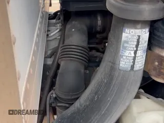 ✅ 2009 Isuzu NRR IBT • VIN: JALE5W16897300224 • Lot: 94183075. Listed on Copart with 216,758 mi. Free auction sales archive from the USA and detailed vehicle history report at DreamBid. Image 11.