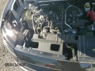 ✅ 2025 Nissan Kicks S • VIN: 3N8AP6BB1SL380588 • Lot: 90804505. Listed on Copart with 17,996 mi. Free auction sales archive from the USA and detailed vehicle history report at DreamBid. Image 14.