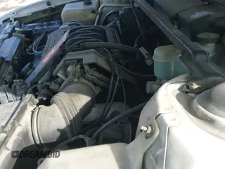 ✅ 1994 Buick Park Avenue • VIN: 1G4CW52L1RH626988 • Lot: 41570511. Listed on IAAI with 199,038 mi. Free auction sales archive from the USA and detailed vehicle history report at DreamBid. Image 19.