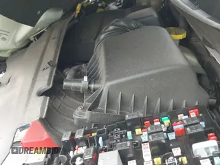 ✅ 2021 Chrysler Pacifica Limited • VIN: 2C4RC3GG8MR508358 • Lot: 42470026. Listed on IAAI with 94,040 mi. Free auction sales archive from the USA and detailed vehicle history report at DreamBid. Image 19.