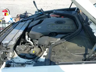 ✅ 2019 BMW 3 Series 330i • VIN: 3MW5R1J57K8A05701 • Lot: 43247679. Wystawiony na IAAI z przebiegiem 73 534 mil. Bezpłatny archiwum sprzedaży aukcyjnych z USA i szczegółowy raport historii pojazdu na DreamBid. Zdjęcie 22.