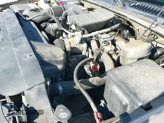 ✅ 2005 Chevrolet Silverado 2500HD LT • VIN: 1GCHK23215F881768 • Lot: 43517833. Wystawiony na IAAI z przebiegiem 232 626 mil. Bezpłatny archiwum sprzedaży aukcyjnych z USA i szczegółowy raport historii pojazdu na DreamBid. Zdjęcie 19.