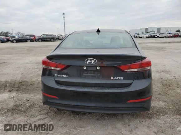 ✅ 2018 Hyundai Elantra SEL • VIN: 5NPD84LF7JH359383 • Lot: 68719482. Wystawiony na Copart z przebiegiem 82 257 mil. Bezpłatny archiwum sprzedaży aukcyjnych z USA i szczegółowy raport historii pojazdu na DreamBid. Zdjęcie 6.