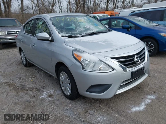 ✅ 2016 Nissan Versa SV • VIN: 3N1CN7AP2GL841496 • Лот: 44459234. Опубликован ранее на IAAI с пробегом 136 690 миль. Бесплатный доступ к архиву аукционных продаж из США и подробный отчёт об истории автомобиля на DreamBid. Изображение 1.