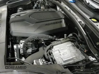 ✅ 2022 Porsche Macan • VIN: WP1AA2A54NLB11338 • Lot: 42476948. Wystawiony na IAAI z przebiegiem 34 906 mil. Bezpłatny archiwum sprzedaży aukcyjnych z USA i szczegółowy raport historii pojazdu na DreamBid. Zdjęcie 19.