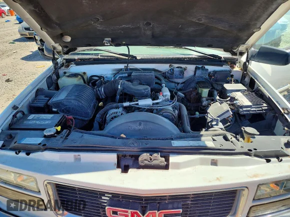 ✅ 1998 GMC Suburban • VIN: 3GKFK16R4WG501417 • Lot: 55838266. Listed on Copart with 179,649 mi. Free auction sales archive from the USA and detailed vehicle history report at DreamBid. Image 12.