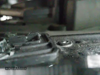 ✅ 2020 Nissan Rogue SV • VIN: JN1BJ1CW3LW370200 • Лот: 43381065. Опубликован ранее на IAAI с пробегом 105 574 миль. Бесплатный доступ к архиву аукционных продаж из США и подробный отчёт об истории автомобиля на DreamBid. Изображение 19.