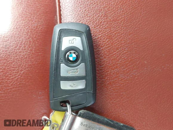✅ 2011 BMW X3 35i • VIN: 5UXWX7C54BL734081 • Lot: 45179398. Wystawiony na IAAI z przebiegiem 143 364 mil. Bezpłatny archiwum sprzedaży aukcyjnych z USA i szczegółowy raport historii pojazdu na DreamBid. Zdjęcie 11.