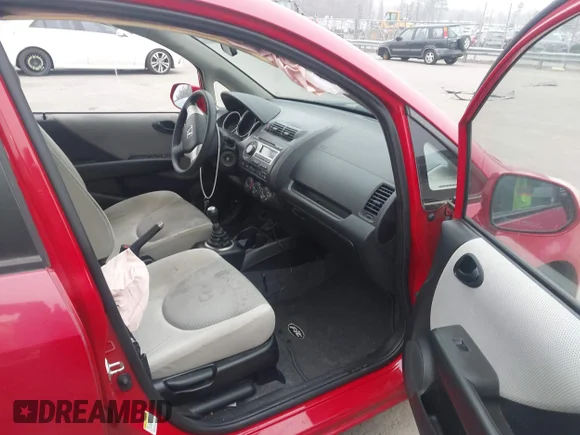 ✅ 2007 Honda Fit • VIN: JHMGD37447S060132 • Lot: 44521726. Wystawiony na IAAI z przebiegiem 143 441 mil. Bezpłatny archiwum sprzedaży aukcyjnych z USA i szczegółowy raport historii pojazdu na DreamBid. Zdjęcie 5.