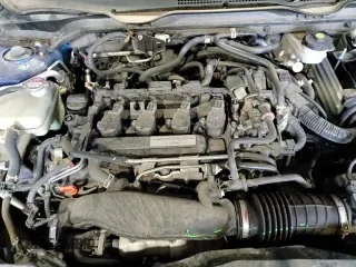 ✅ 2020 Honda Civic EX-L • VIN: 19XFC1F74LE021442 • Lot: 82461615. Listed on Copart with 99,334 mi. Free auction sales archive from the USA and detailed vehicle history report at DreamBid. Image 13.