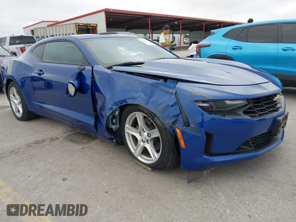 ✅ 2019 Chevrolet Camaro 1LT • VIN: 1G1FB1RS9K0126271 • Лот: 45081693. Опубликован ранее на IAAI с пробегом 52 188 миль. Бесплатный доступ к архиву аукционных продаж из США и подробный отчёт об истории автомобиля на DreamBid. Изображение 1.