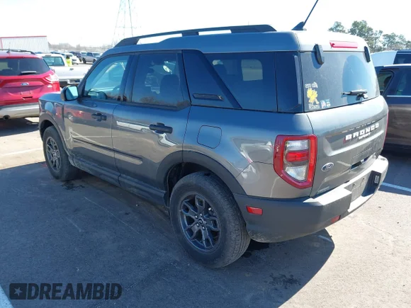 ✅ 2024 Ford Bronco Sport Big Bend • VIN: 3FMCR9B60RRF24704 • Lot: 44477772. Wystawiony na IAAI z przebiegiem 21 225 mil. Bezpłatny archiwum sprzedaży aukcyjnych z USA i szczegółowy raport historii pojazdu na DreamBid. Zdjęcie 3.