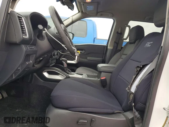 ✅ 2023 Nissan Frontier SV • VIN: 1N6ED1EKXPN650555 • Lot: 76420575. Wystawiony na Copart z przebiegiem 46 446 mil. Bezpłatny archiwum sprzedaży aukcyjnych z USA i szczegółowy raport historii pojazdu na DreamBid. Zdjęcie 7.