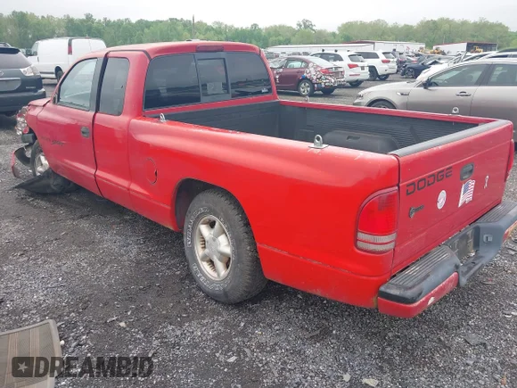 ✅ 1998 Dodge Dakota SLT • VIN: 1B7GL22X0WS741550 • Lot: 42176163. Wystawiony na IAAI z przebiegiem 85 252 mil. Bezpłatny archiwum sprzedaży aukcyjnych z USA i szczegółowy raport historii pojazdu na DreamBid. Zdjęcie 3.