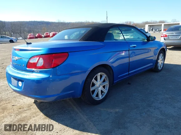 ✅ 2008 Chrysler Sebring Limited • VIN: 1C3LC65M88N624408 • Lot: 44811235. Listed on IAAI with 88,487 mi. Free auction sales archive from the USA and detailed vehicle history report at DreamBid. Image 4.