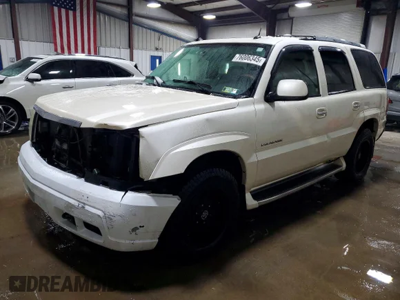 ✅ 2004 Cadillac Escalade • VIN: 1GYEK63N14R309465 • Lot: 76006345. Listed on Copart with 217,184 mi. Free auction sales archive from the USA and detailed vehicle history report at DreamBid. Image 1.