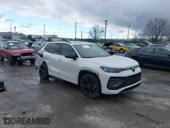 ✅ 2025 Volkswagen Tiguan SE R-Line Black • VIN: 3VVGR7RM7SM026955 • Lot: 43964999. Listed on IAAI with 5,478 mi. Free auction sales archive from the USA and detailed vehicle history report at DreamBid. Image 1.