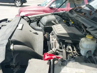 ✅ 2010 Dodge 1500 ST • VIN: 1D7RV1GP0AS257043 • Lot: 42773298. Wystawiony na IAAI z przebiegiem 204 695 mil. Bezpłatny archiwum sprzedaży aukcyjnych z USA i szczegółowy raport historii pojazdu na DreamBid. Zdjęcie 14.