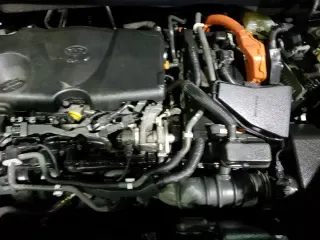 ✅ 2021 Toyota Highlander Hybrid Limited • VIN: 5TDXBRCH9MS033726 • Lot: 92001355. Listed on Copart with 134,981 mi. Free auction sales archive from the USA and detailed vehicle history report at DreamBid. Image 14.