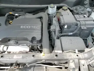 2018 Chevrolet Equinox LT with VIN 3GNAXSEVXJL405942, listed as a Copart auction lot 67852855 with 67,124 mi miles and Salvage title. Bid and sale history available at DreamBid. Image 13.