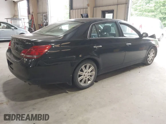 ✅ 2008 Toyota Avalon XL • VIN: 4T1BK36B18U299673 • Lot: 44982020. Wystawiony na IAAI z przebiegiem 356 825 mil. Bezpłatny archiwum sprzedaży aukcyjnych z USA i szczegółowy raport historii pojazdu na DreamBid. Zdjęcie 4.