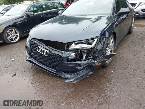 ✅ 2013 Audi A7 Prestige • VIN: WAU2GAFC0DN049507 • Лот: 43017030. Опубликован ранее на IAAI с пробегом 148 462 миль. Бесплатный доступ к архиву аукционных продаж из США и подробный отчёт об истории автомобиля на DreamBid. Изображение 6.
