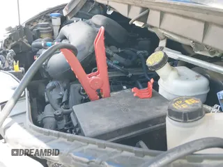 ✅ 2019 Ford Transit • VIN: 1FTYE1ZM6KKB46250 • Lot: 43233404. Wystawiony na IAAI z przebiegiem 138 055 mil. Bezpłatny archiwum sprzedaży aukcyjnych z USA i szczegółowy raport historii pojazdu na DreamBid. Zdjęcie 20.