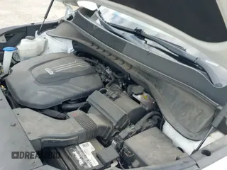 ✅ 2018 Kia Sorento SX Limited • VIN: 5XYPKDA55JG429852 • Lot: 42823592. Wystawiony na IAAI z przebiegiem 84 317 mil. Bezpłatny archiwum sprzedaży aukcyjnych z USA i szczegółowy raport historii pojazdu na DreamBid. Zdjęcie 19.