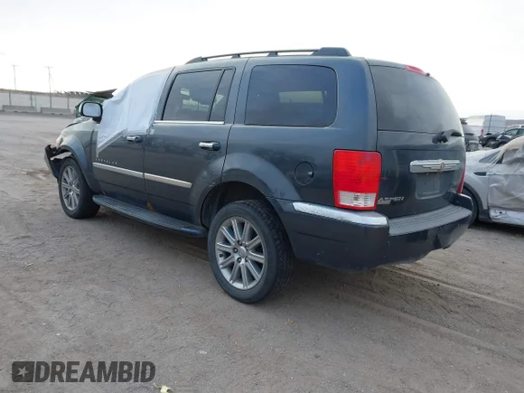 ✅ 2008 Chrysler Aspen Limited • VIN: 1A8HW58N48F111831 • Lot: 41542581. Wystawiony na IAAI z przebiegiem 135 863 mil. Bezpłatny archiwum sprzedaży aukcyjnych z USA i szczegółowy raport historii pojazdu na DreamBid. Zdjęcie 3.