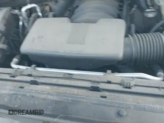 ✅ 2019 Chevrolet Silverado 1500 RST • VIN: 1GCRYEED0KZ191622 • Lot: 42953854. Wystawiony na IAAI z przebiegiem 100 807 mil. Bezpłatny archiwum sprzedaży aukcyjnych z USA i szczegółowy raport historii pojazdu na DreamBid. Zdjęcie 18.