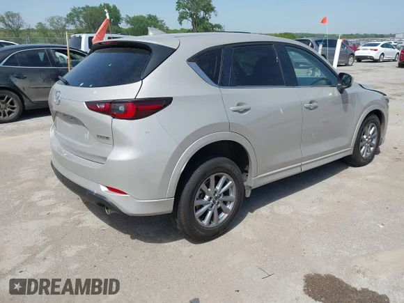 ✅ 2025 Mazda CX-5 S Preferred • VIN: JM3KFBCL0S0565139 • Lot: 45135096. Wystawiony na IAAI z przebiegiem Nie podano. Bezpłatny archiwum sprzedaży aukcyjnych z USA i szczegółowy raport historii pojazdu na DreamBid. Zdjęcie 4.