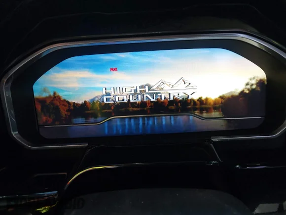 ✅ 2023 Chevrolet Silverado 1500 High Country • VIN: 1GCUDJEL6PZ213765 • Lot: 44352037. Wystawiony na IAAI z przebiegiem 76 227 mil. Bezpłatny archiwum sprzedaży aukcyjnych z USA i szczegółowy raport historii pojazdu na DreamBid. Zdjęcie 7.
