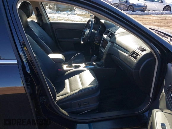 ✅ 2011 Ford Fusion Hybrid • VIN: 3FADP0L30BR170547 • Lot: 44254076. Wystawiony na IAAI z przebiegiem 52 513 mil. Bezpłatny archiwum sprzedaży aukcyjnych z USA i szczegółowy raport historii pojazdu na DreamBid. Zdjęcie 5.
