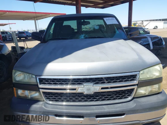 ✅ 2006 Chevrolet Silverado 1500 LT1 • VIN: 1GCEK19B16Z174982 • Lot: 42623927. Wystawiony na IAAI z przebiegiem 219 924 mil. Bezpłatny archiwum sprzedaży aukcyjnych z USA i szczegółowy raport historii pojazdu na DreamBid. Zdjęcie 6.