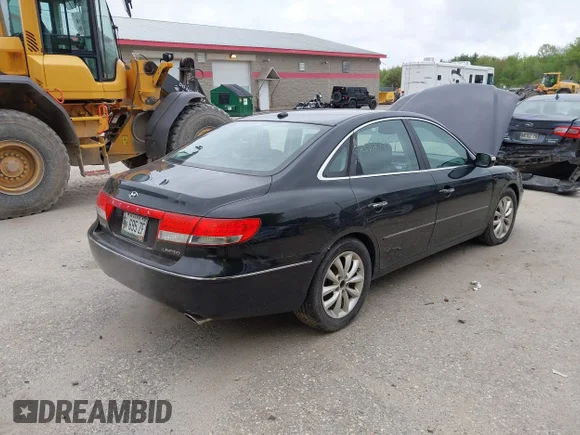 ✅ 2007 Hyundai Azera SE • VIN: KMHFC46F67A244191 • Lot: 42273775. Wystawiony na IAAI z przebiegiem 178 713 mil. Bezpłatny archiwum sprzedaży aukcyjnych z USA i szczegółowy raport historii pojazdu na DreamBid. Zdjęcie 4.