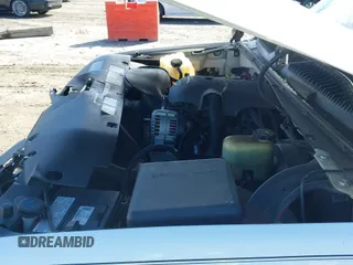 ✅ 2001 Chevrolet Silverado 1500 LT • VIN: 1GCEC19T01Z152616 • Lot: 41454877. Wystawiony na IAAI z przebiegiem 208 347 mil mil. Skorzystaj z bezpłatnego archiwum sprzedaży aukcyjnych z USA i zobacz szczegółowy raport historii pojazdu na DreamBid. Zdjęcie 19.