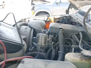 ✅ 2000 Chevrolet Suburban LS • VIN: 3GNFK16T3YG150971 • Лот: 42333901. Опубликован ранее на IAAI с пробегом 221 712 миль. Бесплатный доступ к архиву аукционных продаж из США и подробный отчёт об истории автомобиля на DreamBid. Изображение 21.