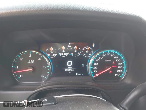 ✅ 2017 Chevrolet Suburban Premier • VIN: 1GNSCJKC0HR288324 • Lot: 44698515. Wystawiony na IAAI z przebiegiem 65 990 mil. Bezpłatny archiwum sprzedaży aukcyjnych z USA i szczegółowy raport historii pojazdu na DreamBid. Zdjęcie 7.