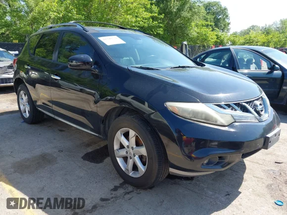 ✅ 2013 Nissan Murano SV • VIN: JN8AZ1MU5DW213658 • Lot: 42240758. Wystawiony na IAAI z przebiegiem 181 992 mil. Bezpłatny archiwum sprzedaży aukcyjnych z USA i szczegółowy raport historii pojazdu na DreamBid. Zdjęcie 1.