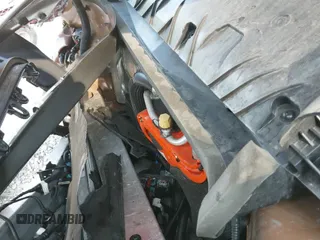 ✅ 2021 Tesla Model Y Performance • VIN: 5YJYGDEF5MF294473 • Lot: 42866590. Listed on IAAI with 39,293 mi. Free auction sales archive from the USA and detailed vehicle history report at DreamBid. Image 19.