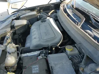 ✅ 2019 Jeep Cherokee Latitude • VIN: 1C4PJLCB4KD340239 • Лот: 43190311. Опубликован ранее на IAAI с пробегом 151 488 миль. Бесплатный доступ к архиву аукционных продаж из США и подробный отчёт об истории автомобиля на DreamBid. Изображение 19.