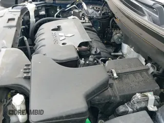 2018 Mitsubishi Outlander ES z VIN JA4AZ3A38JZ064850, wystawiony jako IAAI lot #42496879 z przebiegiem 85 487 mil mil oraz . Historia ofert i sprzedaży dostępna na DreamBid. Obrazek 19.