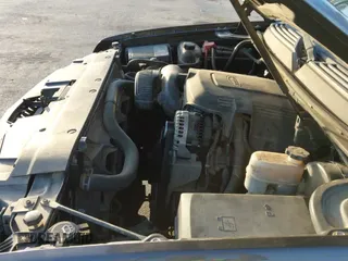 ✅ 2010 Chevrolet Tahoe LT • VIN: 1GNUKBE01AR252067 • Lot: 43724702. Wystawiony na IAAI z przebiegiem 320 934 mil. Bezpłatny archiwum sprzedaży aukcyjnych z USA i szczegółowy raport historii pojazdu na DreamBid. Zdjęcie 19.