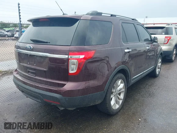 ✅ 2011 Ford Explorer Limited • VIN: 1FMHK7F8XBGA63728 • Lot: 45573915. Listed on IAAI with 124,335 mi. Free auction sales archive from the USA and detailed vehicle history report at DreamBid. Image 4.