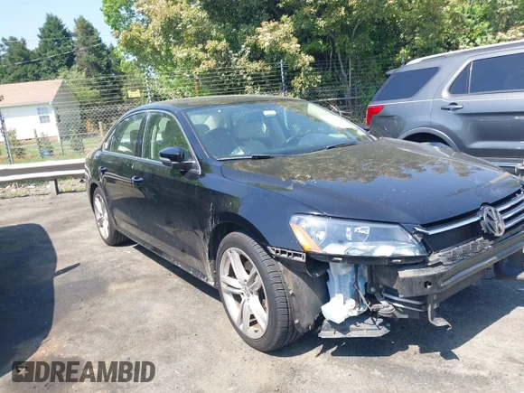 ✅ 2014 Volkswagen Passat SE • VIN: 1VWBS7A36EC045564 • Лот: 42061939. Опубликован ранее на IAAI с пробегом 87 929 миль. Бесплатный доступ к архиву аукционных продаж из США и подробный отчёт об истории автомобиля на DreamBid. Изображение 1.