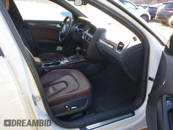 ✅ 2014 Audi A4 Premium • VIN: WAUBFAFL9EN007387 • Лот: 41403834. Опубліковано раніше на IAAI з пробігом 125 071 миль. Безкоштовний доступ до архіву аукціонних продажів зі США та докладний звіт про історію автомобіля на DreamBid. Зображення 5.